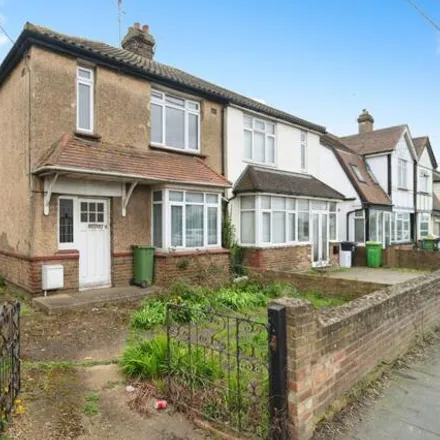 Buy this 3 bed duplex on K2 Balti House in Southend Road, Sutton