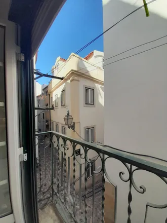 Image 1 - Beco da Lapa, 1100-331 Lisbon, Portugal - Apartment for rent
