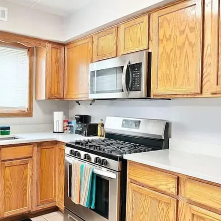 Rent this 2 bed apartment on Hickory Hills in IL, 60457