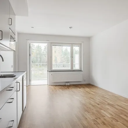 Rent this 2 bed apartment on Ginnlögs väg in 197 30 Bro, Sweden