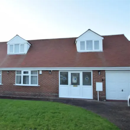 Rent this 3 bed house on Daphne Crescent in Seaham, SR7 7RS