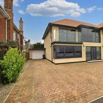 Buy this 5 bed house on Marine Parade in Gorleston-on-Sea, NR31 6HL