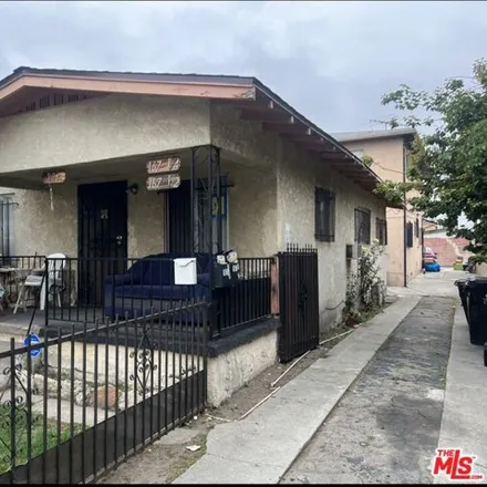 Buy this 6 bed house on Dr. Owen Lloyd Knox Elementary School in West 89th Street, Los Angeles