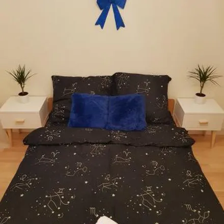 Rent this 3 bed apartment on Mikołaja Zyblikiewicza 8 in 31-029 Krakow, Poland