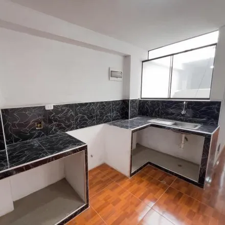 Rent this 3 bed apartment on J&L Car in Avenida 2 de Octubre, Los Olivos