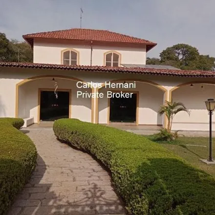 Buy this 6 bed house on Rua Horlimar Pires de Almeida in Parque Residencial Quinta das Laranjeiras, Itu - SP