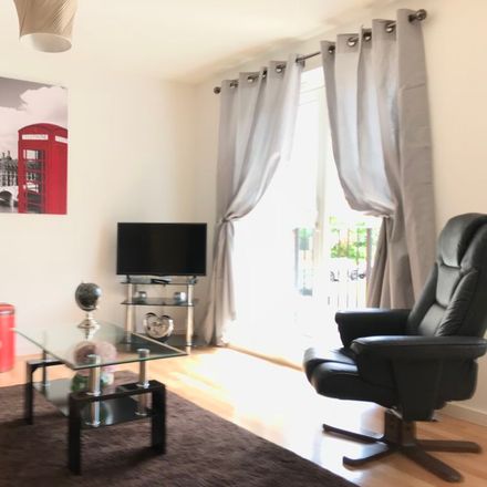 2 Bed Apartment At Badgerdale Way Derby De23 3za United
