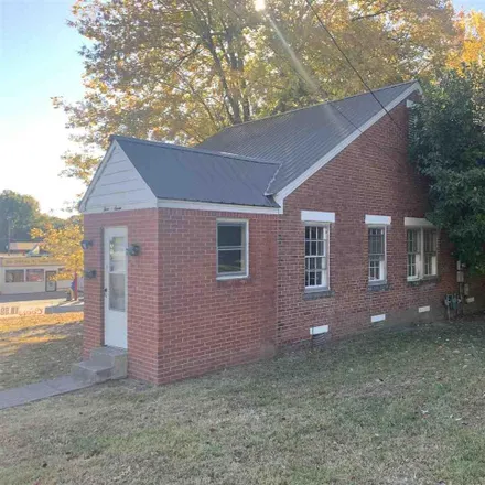 Image 2 - Maruti Food & Fueling, Thedford Street, Fulton, KY 42041, USA - House for sale