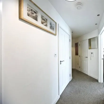 Image 9 - London, SM5 3PZ, United Kingdom - Apartment for rent