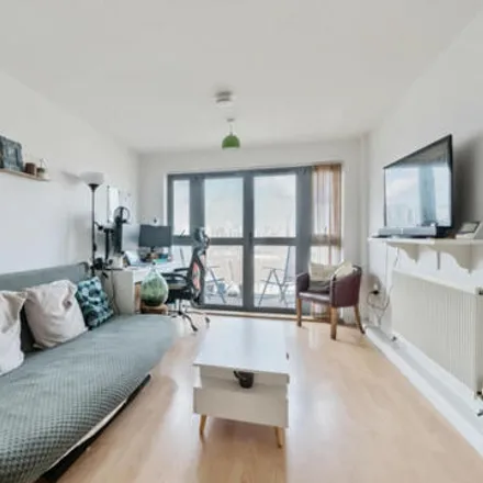 Buy this 1 bed apartment on Butchers Road in London, E16 1NZ