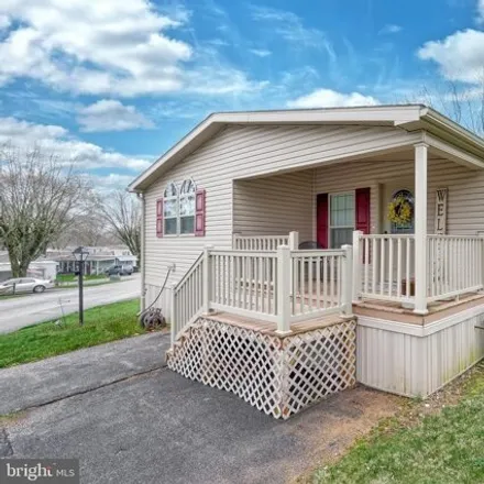 Buy this studio apartment on 70 Saginaw Road in Starview, East Manchester Township