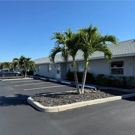 Image 2 - 4507 Southwest 8th Court, Cape Coral, FL 33914, USA - Condo for sale