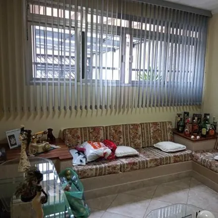 Rent this 3 bed house on vibezfit - Academia Para Mulheres in Rua Carlos Maria Della Paolera, Jardim da Saúde