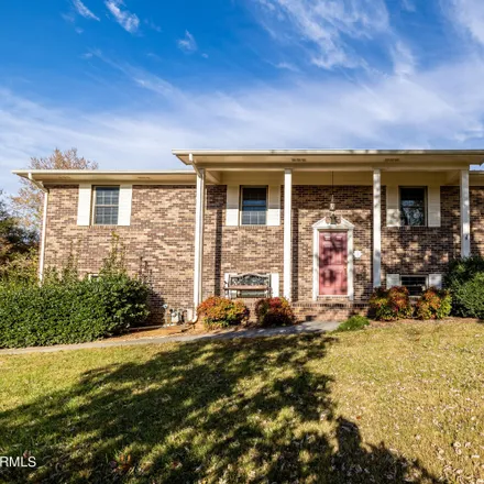 Image 1 - 2012 South Belmont Drive, Belmont Addition, Maryville, TN 37804, USA - House for sale
