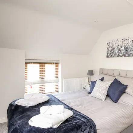 Rent this 4 bed townhouse on Llanfihangel Glyn Myfyr in LL21 9PA, United Kingdom