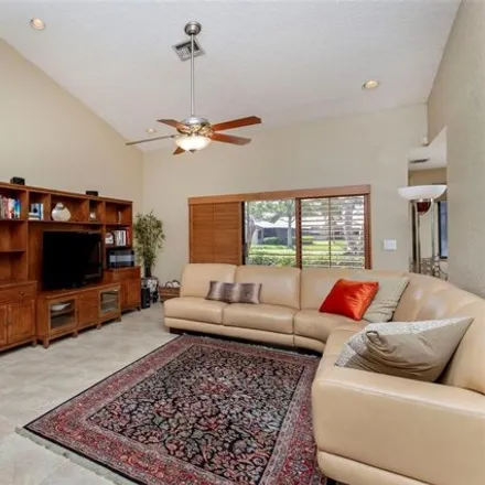 Image 7 - 328 Northwest 94th Terrace, Plantation, FL 33324, USA - House for sale