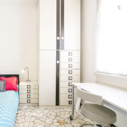 Rent this 5 bed room on Viale Andrea Doria in 48, 20124 Milan MI