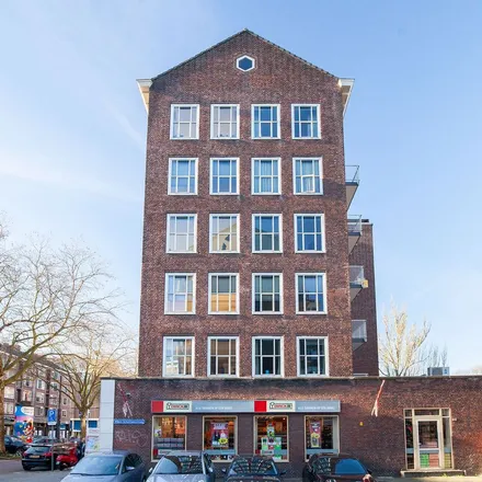 Rent this 2 bed apartment on Goudsesingel 69 in 3031 EE Rotterdam, Netherlands