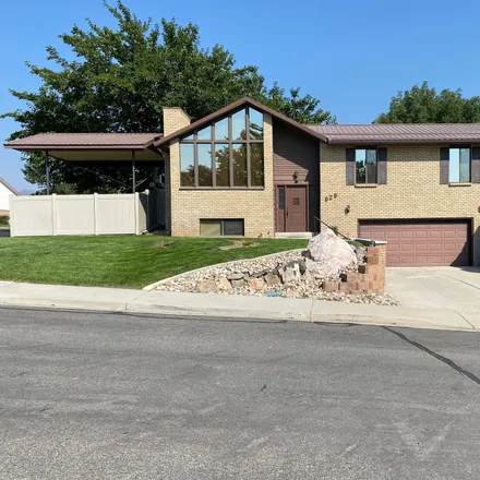 Buy this 3 bed house on 921 South 900 East in Spanish Fork, UT 84660