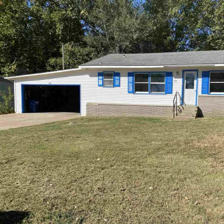 Buy this 3 bed house on 1006 McClure Lane in Mountain Home, AR 72653