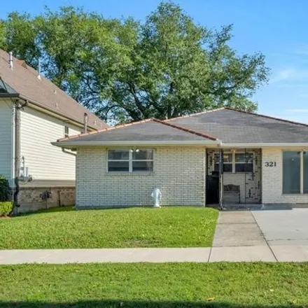 Buy this 4 bed house on 321 18th Street in Lakeview, New Orleans
