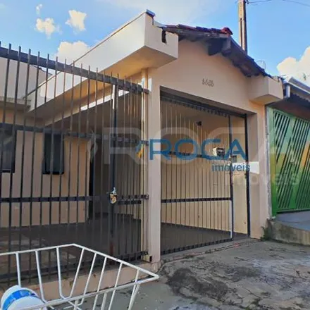 Buy this 2 bed house on Rua Antonio Paschoal in Residencial Monsenhor Romeu Tortorelli, São Carlos - SP