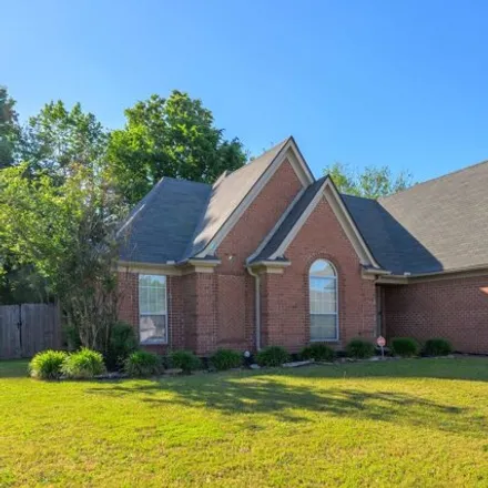 Buy this 3 bed house on 5779 Lillian Bend in Arlington, Shelby County