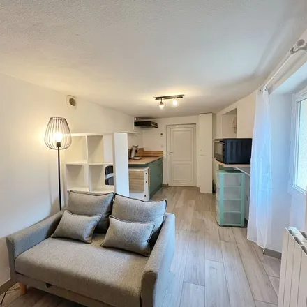 Rent this 2 bed apartment on Église de Saint Genix sur Guiers in Place de l'Églíse, 73240 Saint-Genix-les-Villages