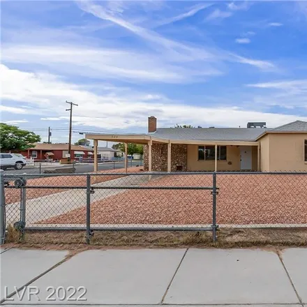 Buy this 3 bed house on 4564 Dover Place in Las Vegas, NV 89107