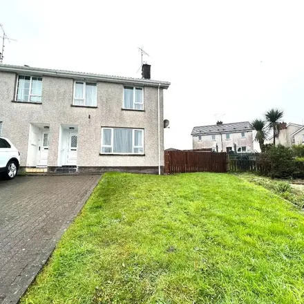 Rent this 3 bed apartment on Ardmore Avenue in Armagh, BT60 1JF