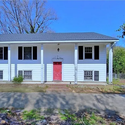 Buy this 3 bed house on 412 Stacy Weaver Drive in Fayetteville, NC 28311