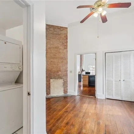 Image 7 - 818 First Street, New Orleans, LA 70130, USA - House for sale