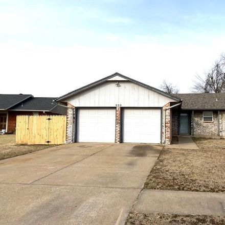 Rent this 3 bed house on SE 12th St in Oklahoma City, OK