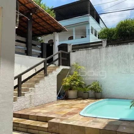 Buy this 3 bed house on Rua Floriano Lima in Mutuá, São Gonçalo - RJ