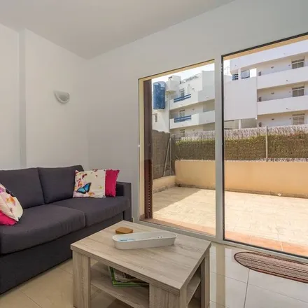 Image 2 - Alicante, Valencian Community, Spain - Apartment for rent