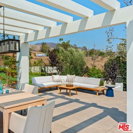 Image 8 - 29898 Harvester Road, Malibu, CA 90265, USA - House for sale