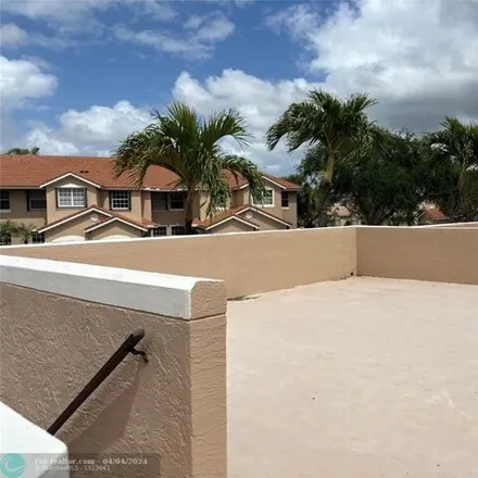 Image 2 - 6598 Villa Sonrisa Drive, Palm Beach County, FL 33433, USA - Condo for rent