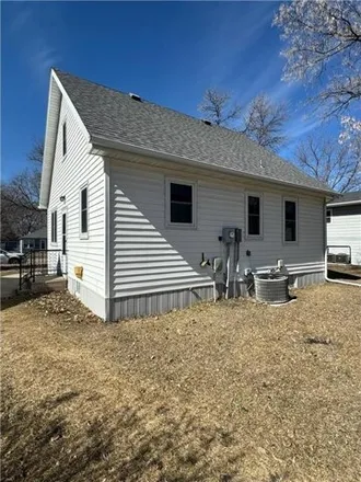 Image 7 - 830 Michael Street, Thief River Falls, MN 56701, USA - House for sale