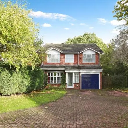 Buy this 5 bed house on Withybrook Road in Shirley, B90 2RZ