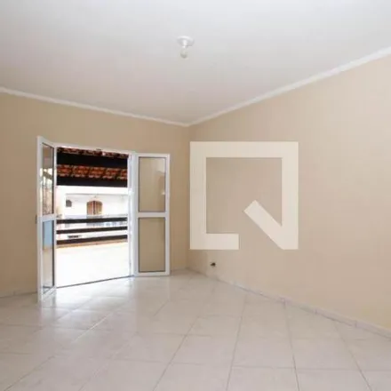 Rent this 4 bed house on Rua Lisboa in Cabuçu, Guarulhos - SP