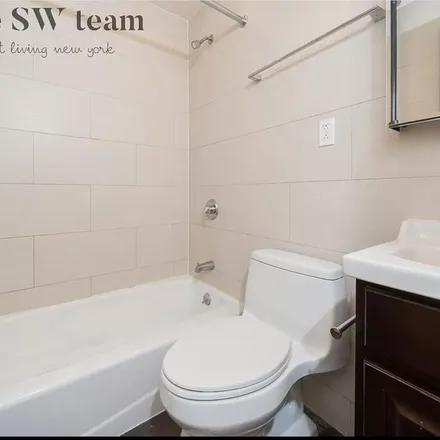 Rent this 3 bed apartment on 600 West 164th Street in Los Angeles, CA 90247