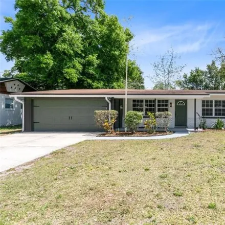 Buy this 3 bed house on 1547 Silverstone Avenue in Orlando, FL 32806