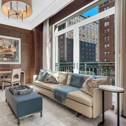 Image 5 - 1110 Park Avenue, New York, NY 10128, USA - Condo for sale