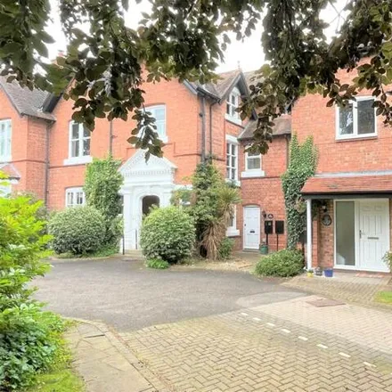 Buy this 3 bed townhouse on Myton School in Myton Road, Warwick