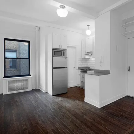 Rent this 1 bed apartment on 19 W 69th St