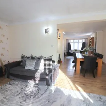 Image 4 - Stanford Road, Luton, LU2 0PZ, United Kingdom - Duplex for sale