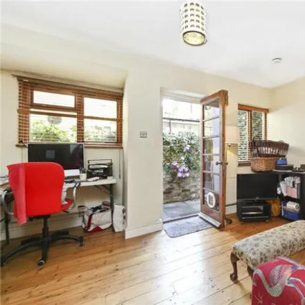 Rent this 2 bed room on 37 Brewster Gardens in London, W10 6AJ