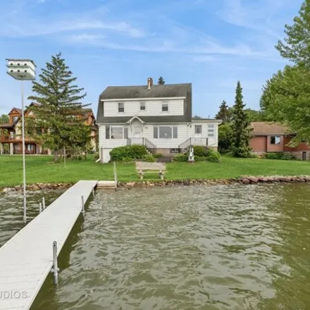 Buy this 3 bed house on South Shore Drive in Lake Como, Geneva
