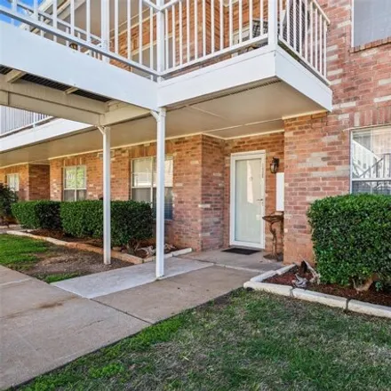 Buy this 2 bed condo on 8567 Westover Court in Pecan Plantation, Hood County