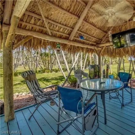 Image 9 - 7362 Pomegranate Drive, Alden Pines, Lee County, FL 33922, USA - House for sale